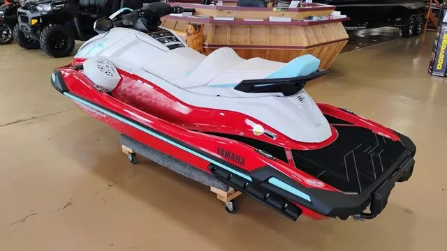 Slide: The Image of Yamaha VX LTD 2025 - 19