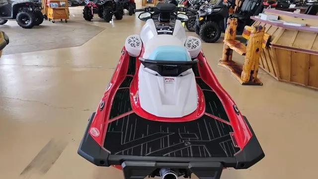 Slide: The Image of Yamaha VX LTD 2025 - 3