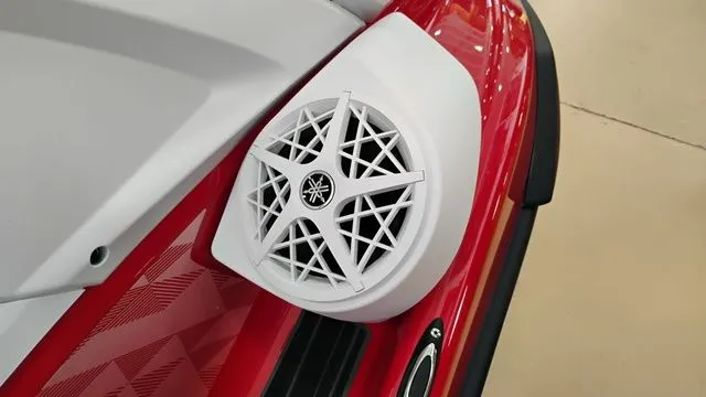 Slide: The Image of Yamaha VX LTD 2025 - 7