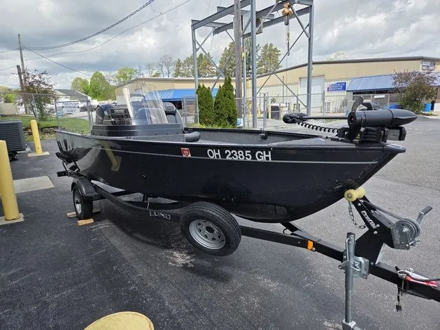 Slide: The Image of Lund 1650 Angler SS 2021 - 4