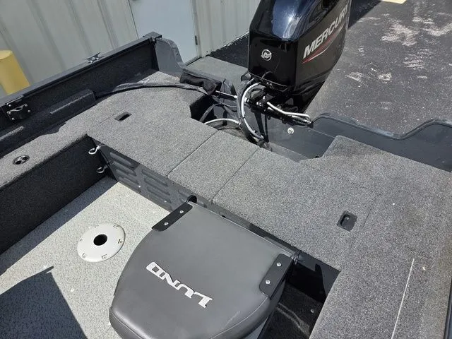 Slide: The Image of Lund 1650 Angler SS 2021 - 7