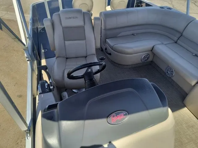Slide: The Image of Ranger Reata 220F Pontoon 2017 - 21