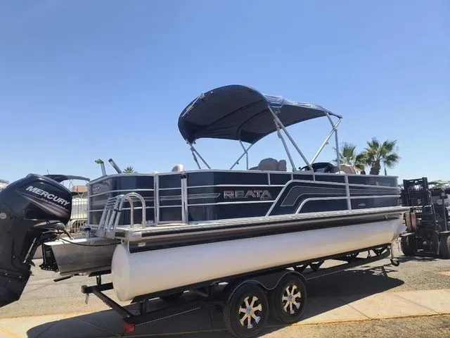 Slide: The Image of Ranger Reata 220F Pontoon 2017 - 4