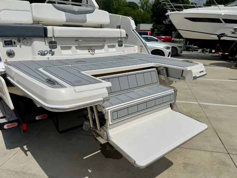 Slide: The Image of Chaparral 30 Surf 2021 with fold-out swim platform. - 11