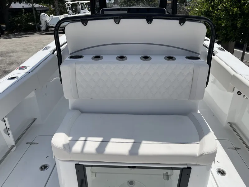 Slide: The Image of Sea Hunt Gamefish 27 Coffin Box 2026 - 29