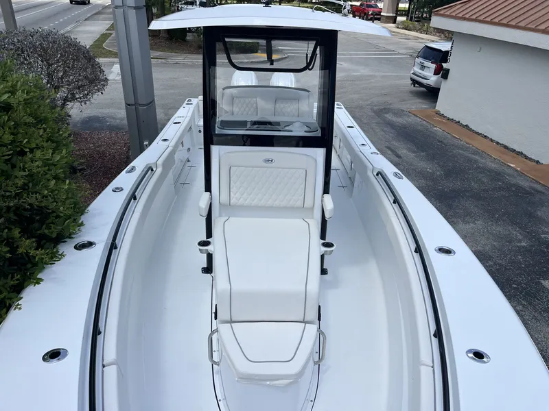 Slide: The Image of Sea Hunt Gamefish 27 Coffin Box 2026 - 24