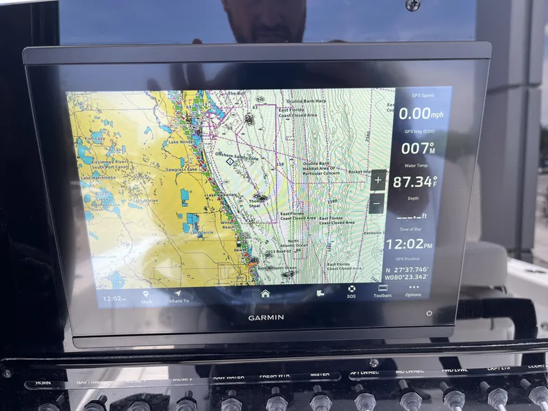 Slide: The Image of Sea Hunt Gamefish 27 Coffin Box 2026 - 13