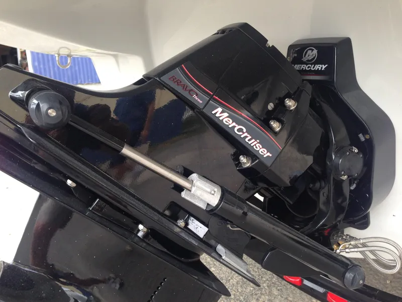 Slide: The Image of Crownline Boats 285 SS 2016 - 51