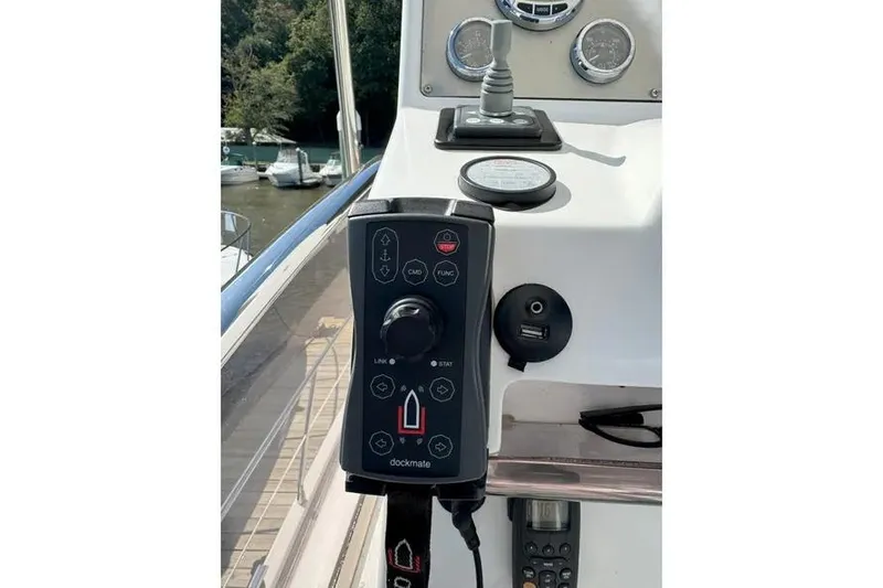 Slide: The Image of Control panel of a 2014 Azimut 45 yacht with dockmate system. - 75