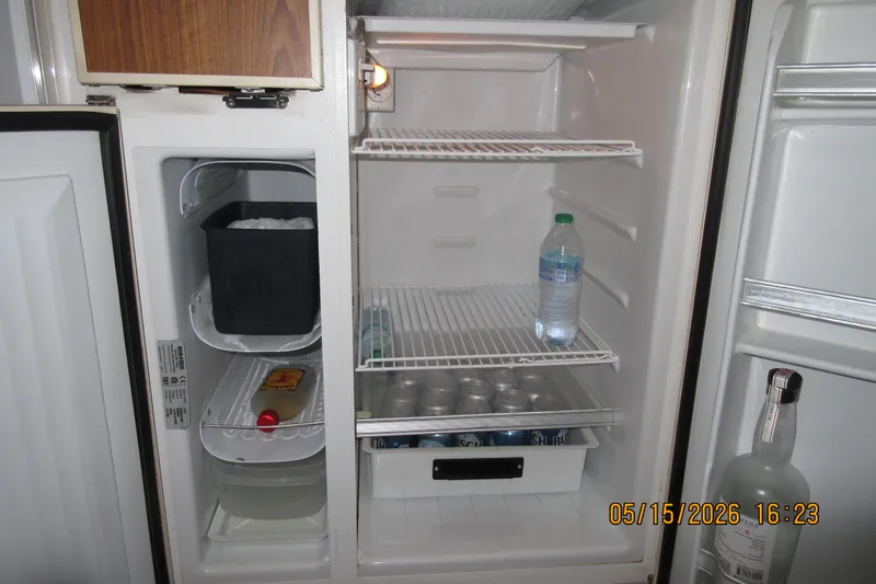 Slide: The Image of Refrige in galley - 10