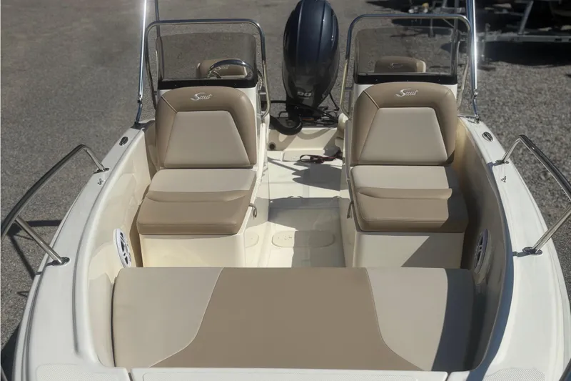 Slide: The Image of Interior of 2025 Scout 175 Sport Dorado with beige seating. - 5