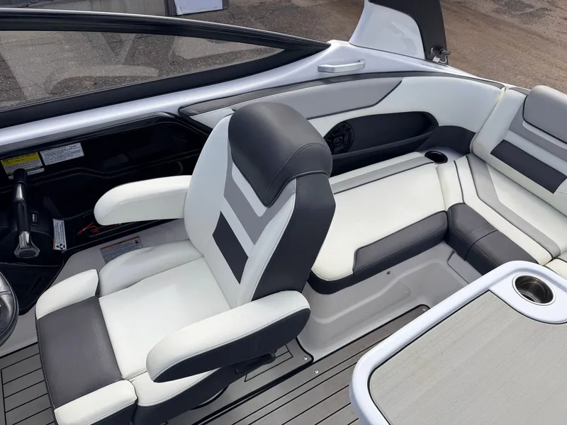 Slide: The Image of Interior of 2020 Yamaha 212S Jet Boat with luxurious seating. - 43