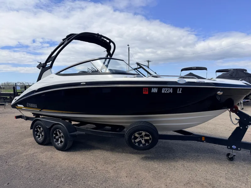 Slide: The Image of Yamaha 212S Jet Boat Twin High Output 320HP -$39,995 2020 - 68