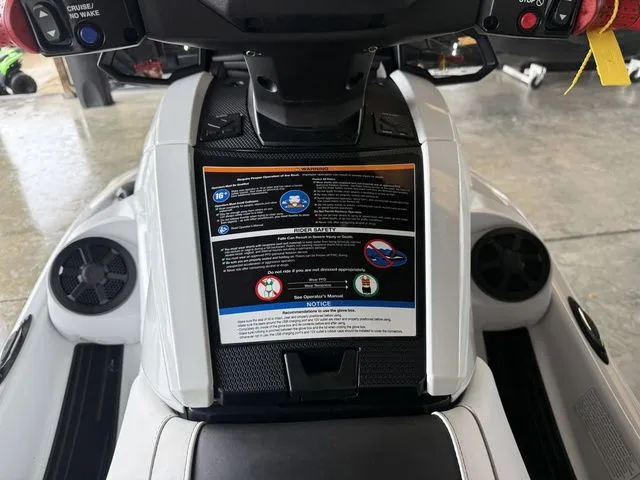 Slide: The Image of 2022 Yamaha WaveRunner VX Limited HO dashboard close-up. - 16