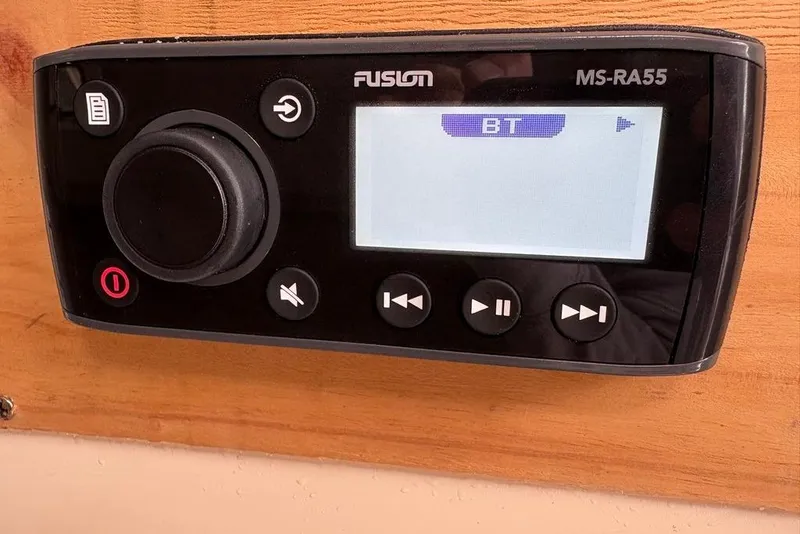 Slide: The Image of Fusion MS-RA55 stereo system on 2008 Parker 2510 XL Walkaround boat dashboard. - 24