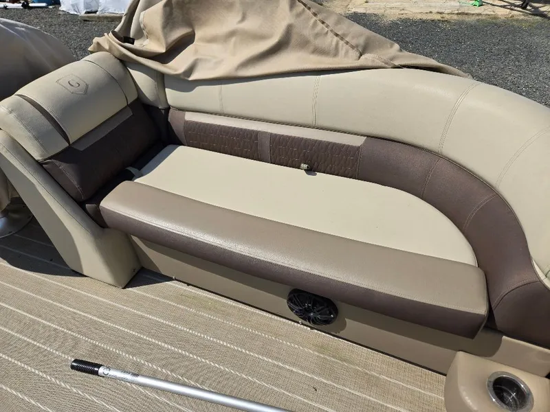 Slide: The Image of Beige seating on a 2019 Godfrey Sweetwater 2386 Coastal tritoon. - 18