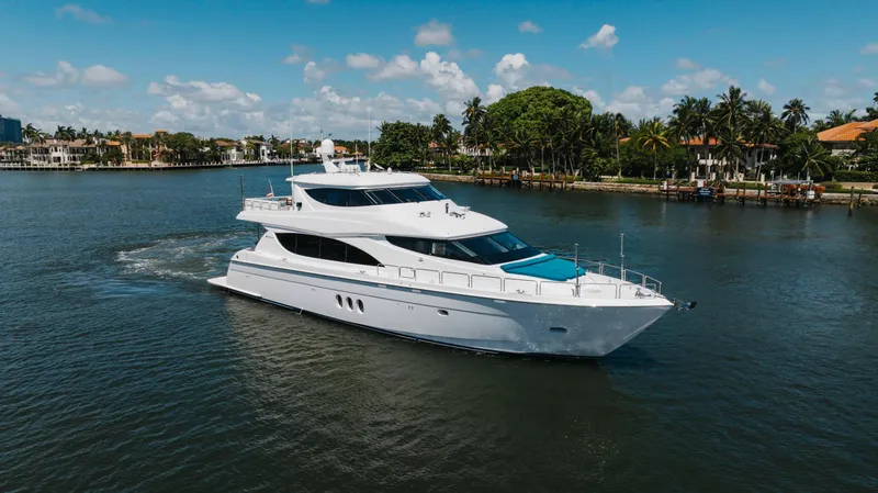 Slide: The Image of 2014 Hatteras 80 Motor Yacht Sky Lounge cruising on a sunny day. - 4