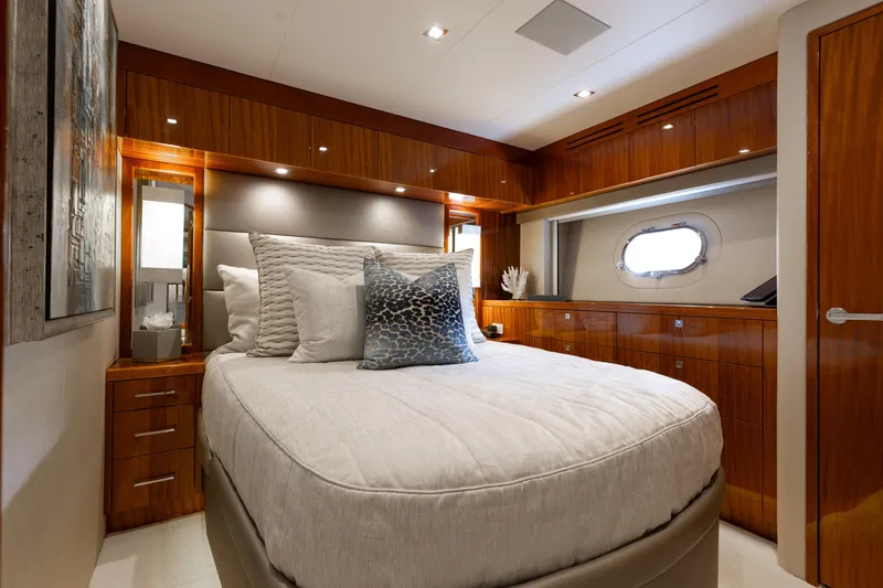 Slide: The Image of Luxurious bedroom interior on 2014 Hatteras 80 Motor Yacht Sky Lounge. - 48