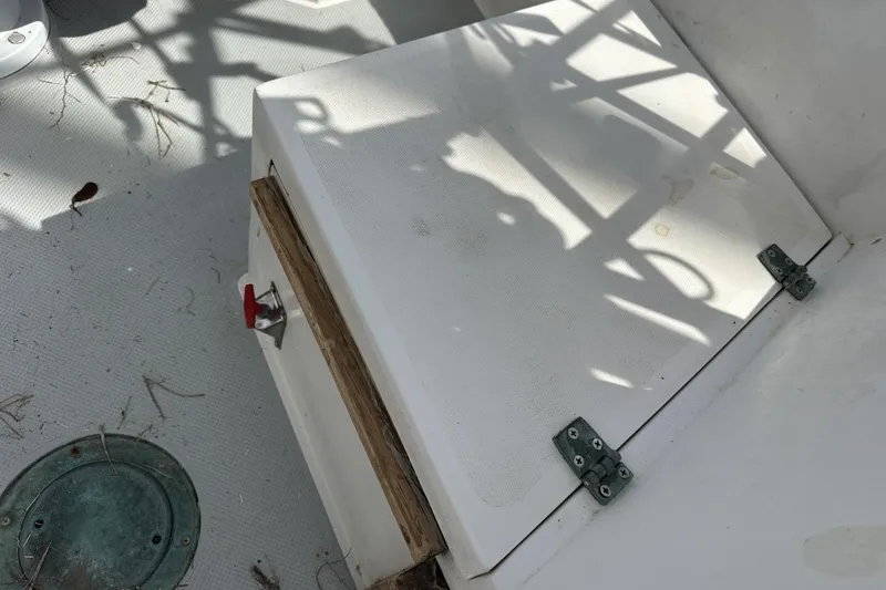 Slide: The Image of Deck of a 1991 Catalina 42 sailboat with hatch and shadows. - 144