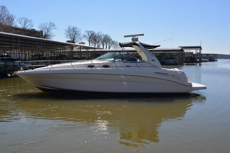 The Image of 2002 Sea Ray 360 Sundancer on calm water. - 0