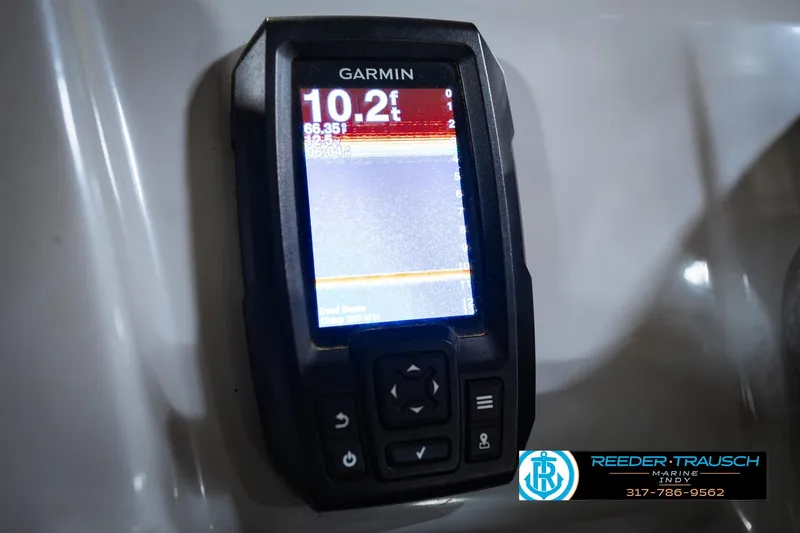 Slide: The Image of Garmin fish finder display on 2021 Bennington 22 SVSR boat dashboard. - 44