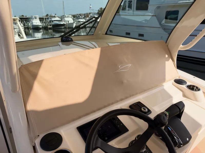 Slide: The Image of Scout 330 LXF 2027 - 27