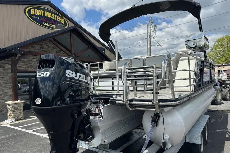 Slide: The Image of 2022 Starcraft SLS 3 pontoon boat with Suzuki 150 engine at Boat Masters Marine. - 3