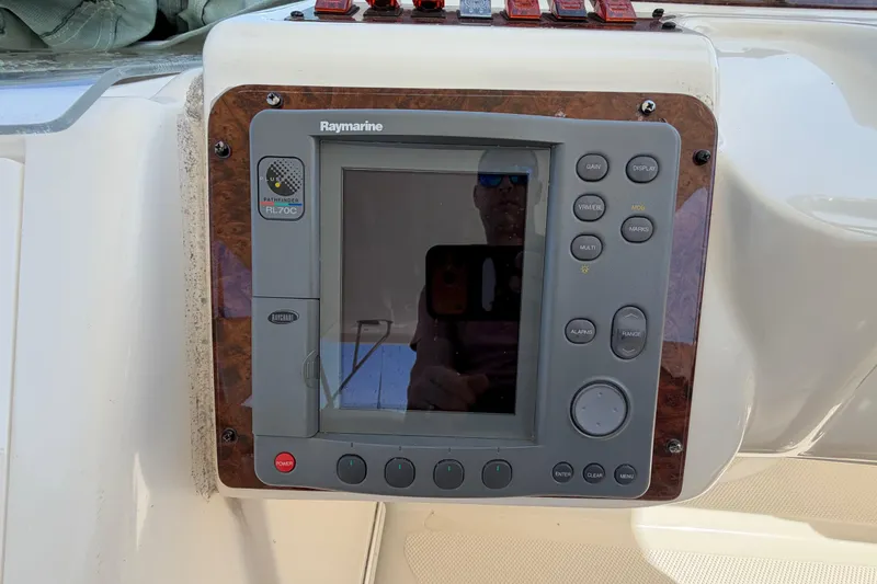 Slide: The Image of Raymarine Pathfinder RL70C display on 2001 Maxum 4600 SCB Limited Edition yacht. - 18