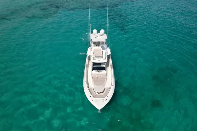 Slide: The Image of Boston Whaler 420 Outrage 2018 - 42