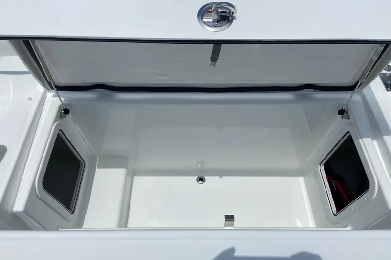 Slide: The Image of Open storage compartment on Jeanneau Leader 9.0 WA Series 2, year 2026. - 11