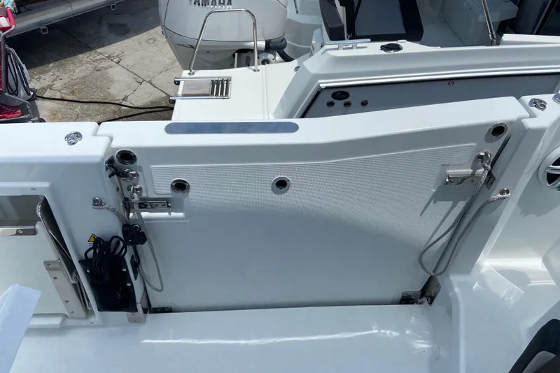 Slide: The Image of 2026 Jeanneau Leader 9.0 WA Series 2 boat deck with Yamaha engine. - 14