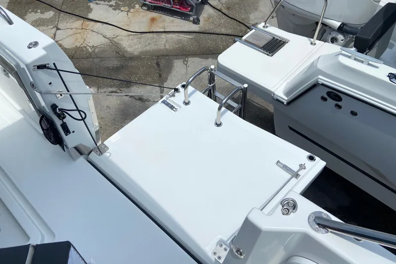Slide: The Image of Jeanneau Leader 9.0 WA Series 2, 2026, boat deck view. - 15