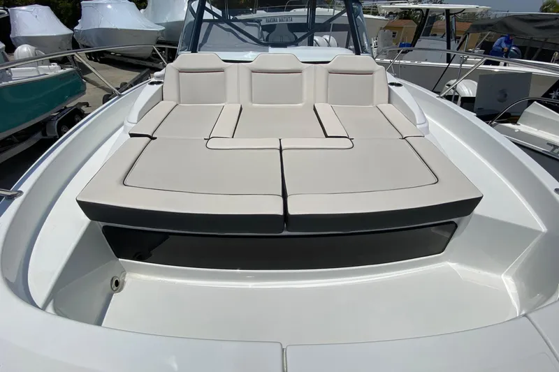 Slide: The Image of 2026 Jeanneau Leader 9.0 WA Series 2 boat with spacious sunbathing deck. - 46