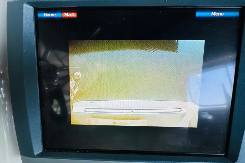Slide: The Image of Display screen showing rear view camera of 2006 Carver 46 Voyager boat. - 49