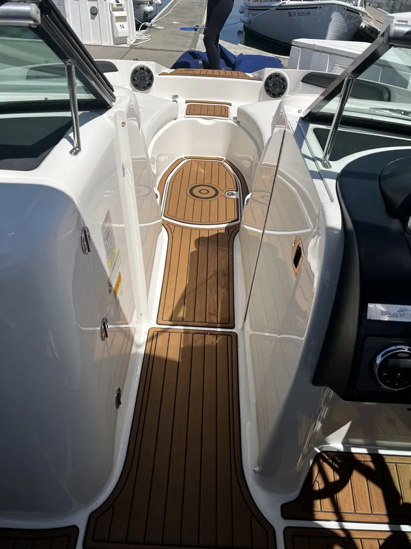 Slide: The Image of Sea Ray 260 Sundeck 2014 - 6