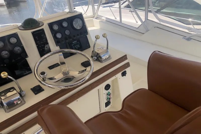 Slide: The Image of 1989 Viking 48 Convertible - 16