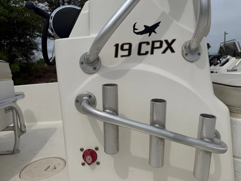 Slide: The Image of Close-up of the helm on a 2017 Mako Skiff 19 CPX. - 10