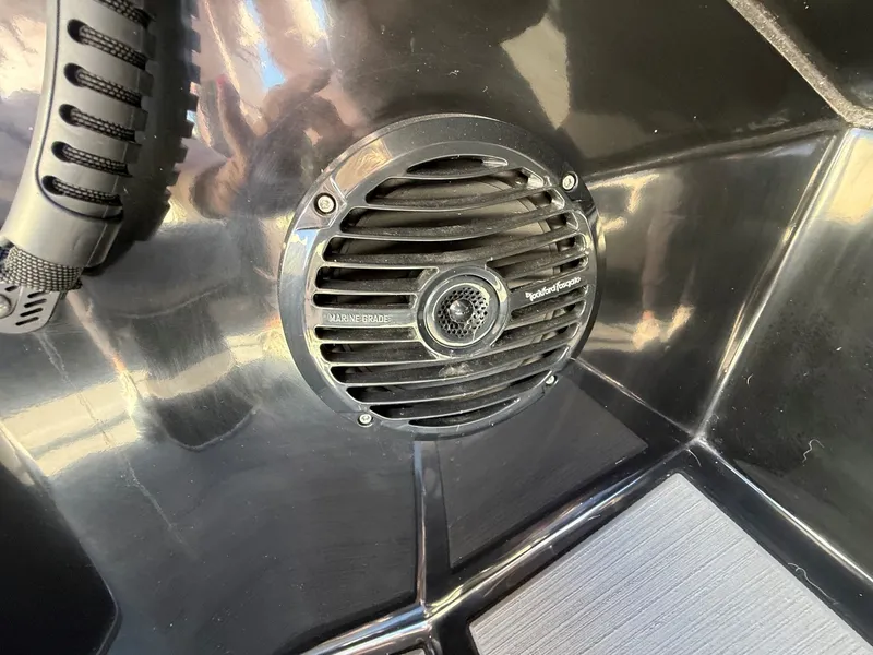 Slide: The Image of Rockford Fosgate speaker in Heyday WTSurf 2023 boat. - 24