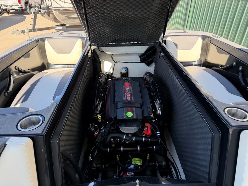 Slide: The Image of Engine compartment of 2023 Heyday WTSurf with open hatch. - 35