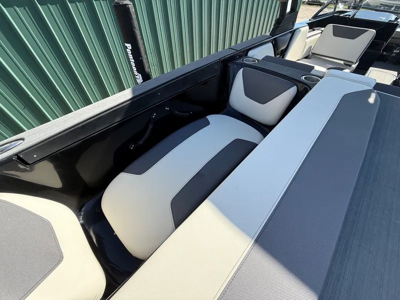 Slide: The Image of Interior of 2023 Heyday WTSurf boat with modern seating. - 38