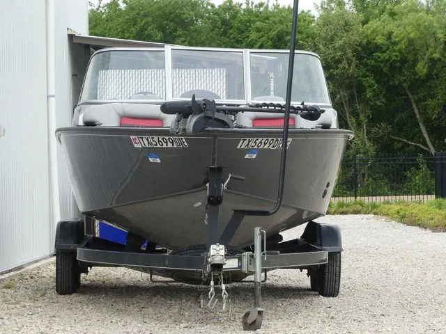 Slide: The Image of Tracker Targa V-18 WT 2016 - 5