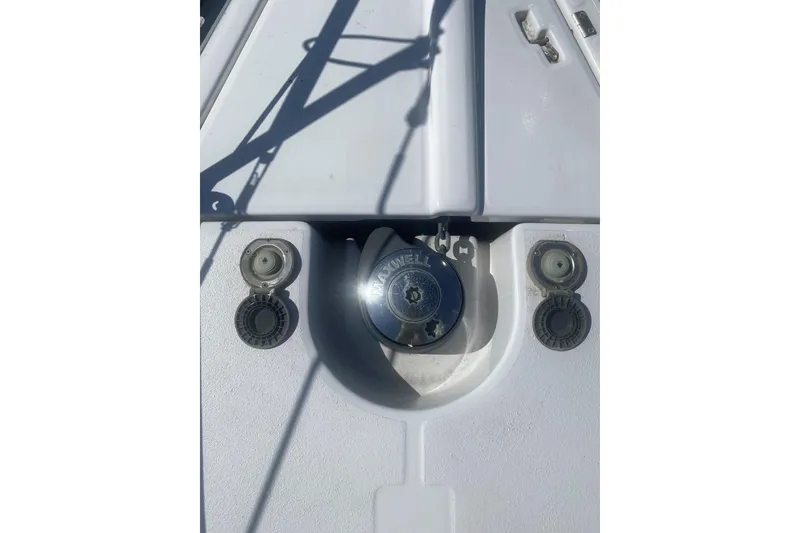 Slide: The Image of Deck of 2002 Beneteau Oceanis Clipper 361 with Maxwell winch and fittings. - 4