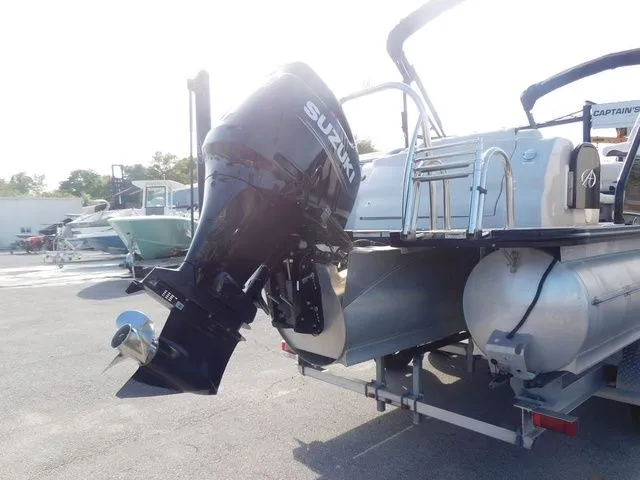 Slide: The Image of 2020 Avalon Ambassador Funship 27' with Suzuki outboard motor. - 5