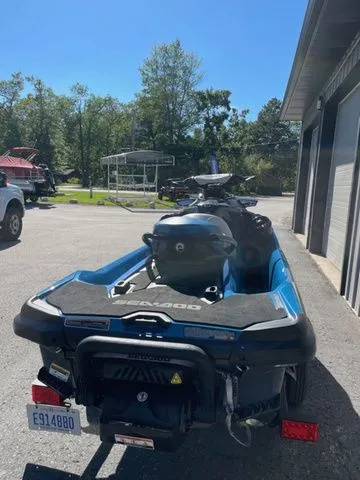 Slide: The Image of Sea-Doo GTX 155 2019 - 4
