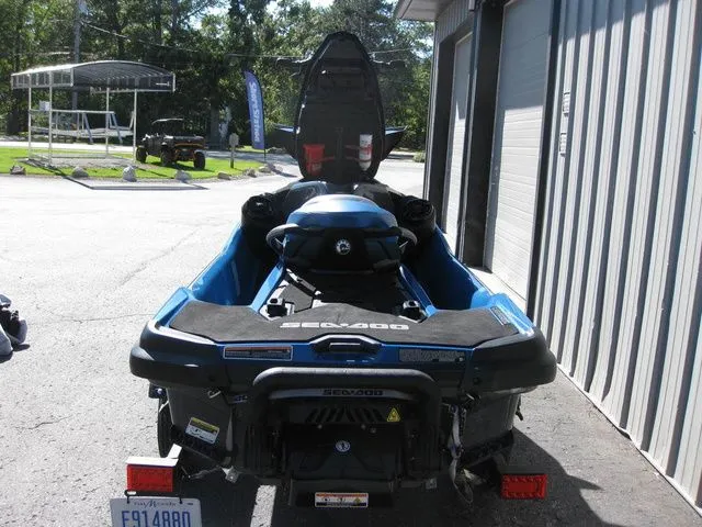 Slide: The Image of Sea-Doo GTX 155 2019 - 7