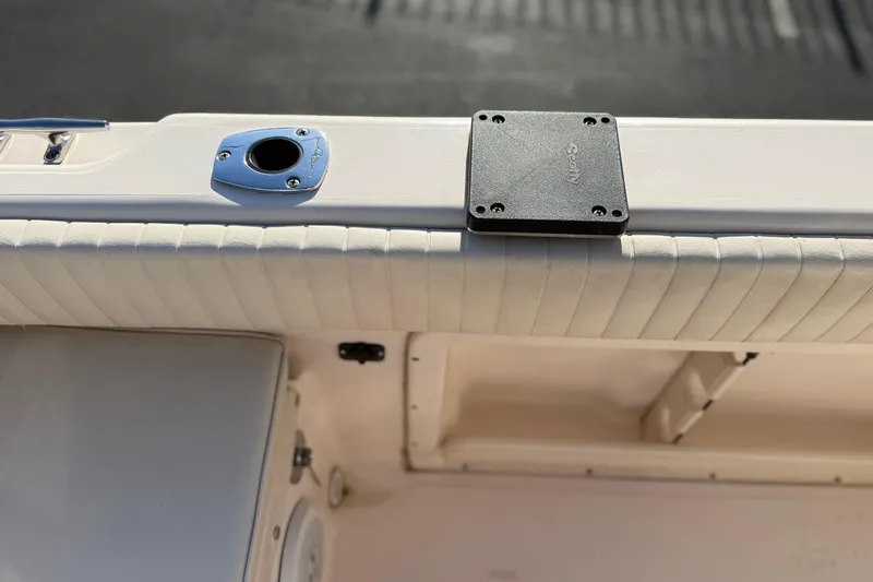 Slide: The Image of 2007 Grady-White Escape 209 boat interior with rod holder and accessory mount. - 27