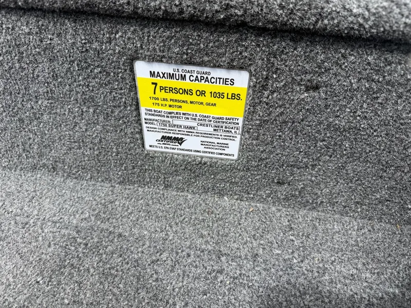 Slide: The Image of Crestliner 1750 Super Hawk 2021 capacity label, 7 persons or 1035 lbs. - 13