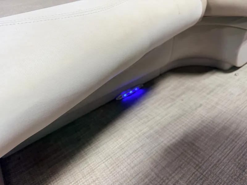 Slide: The Image of Sylvan Mirage 8524 LE seating with blue LED lighting, 2016 model. - 42