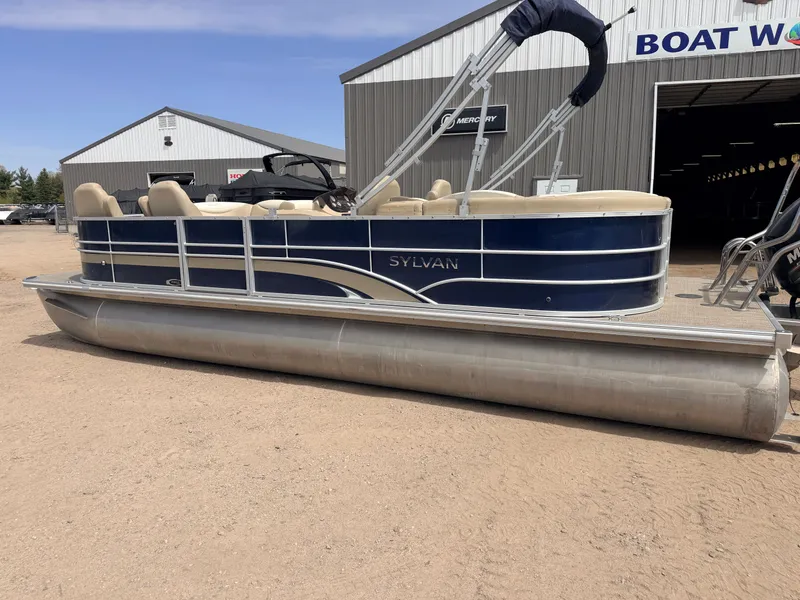 Slide: The Image of Sylvan Mirage 8524 LE & 150HP Mercury 4Stroke - $29,995 2016 - 58