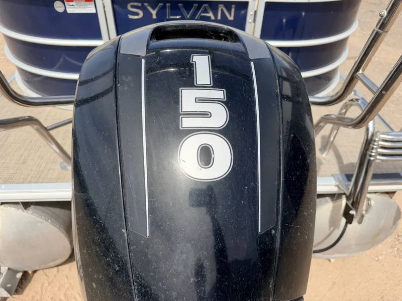 Slide: The Image of Sylvan Mirage 8524 LE & 150HP Mercury 4Stroke - $29,995 2016 - 63